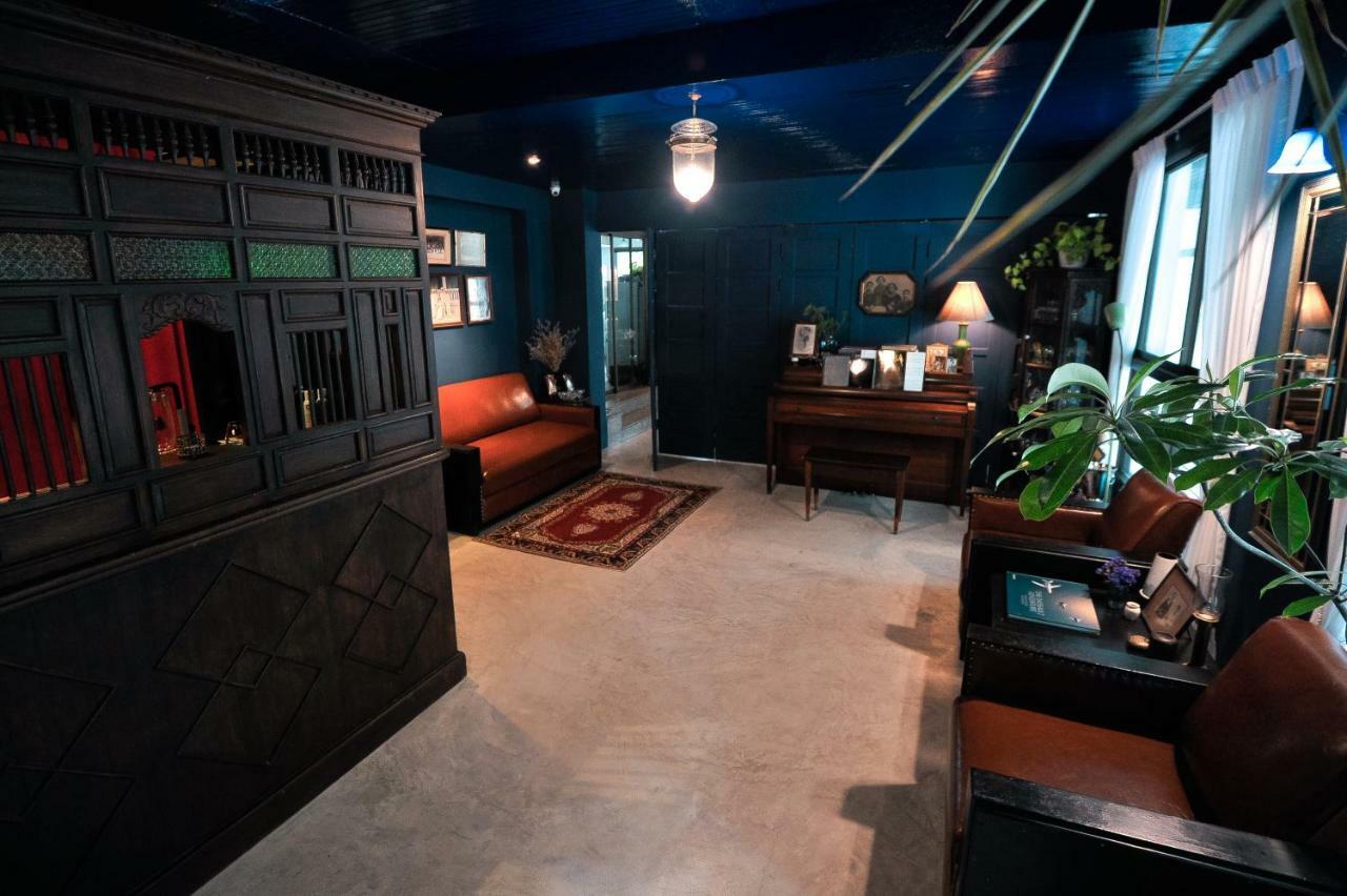 Vimala Residence (Adults Only) Bangkok Bagian luar foto