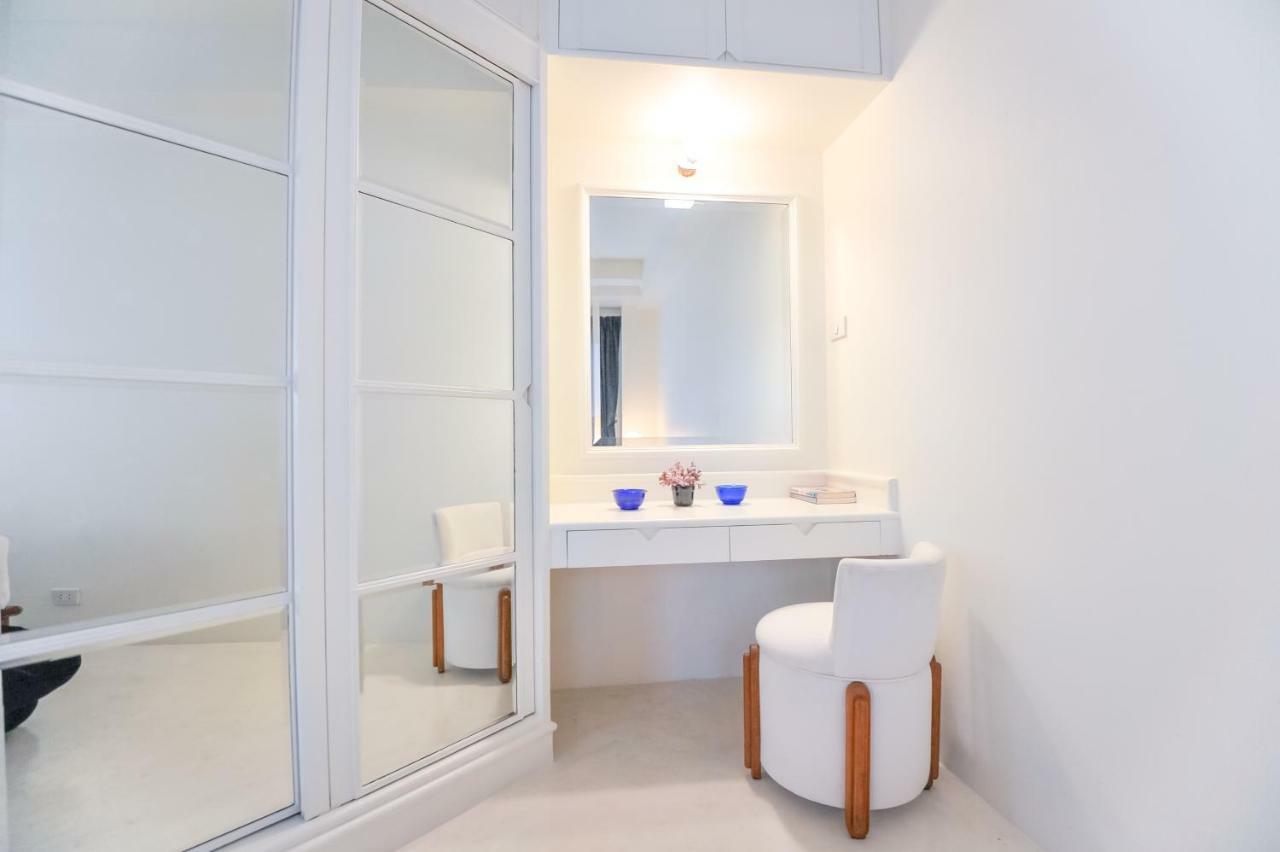 Vimala Residence (Adults Only) Bangkok Bagian luar foto