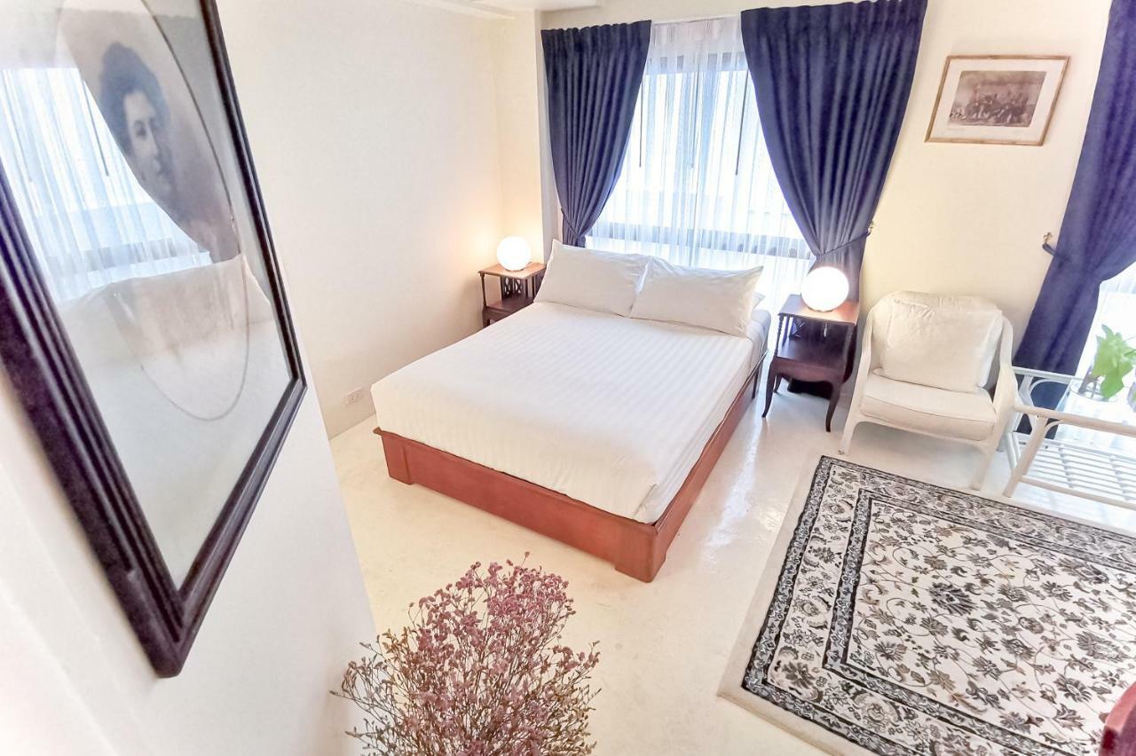 Vimala Residence (Adults Only) Bangkok Bagian luar foto